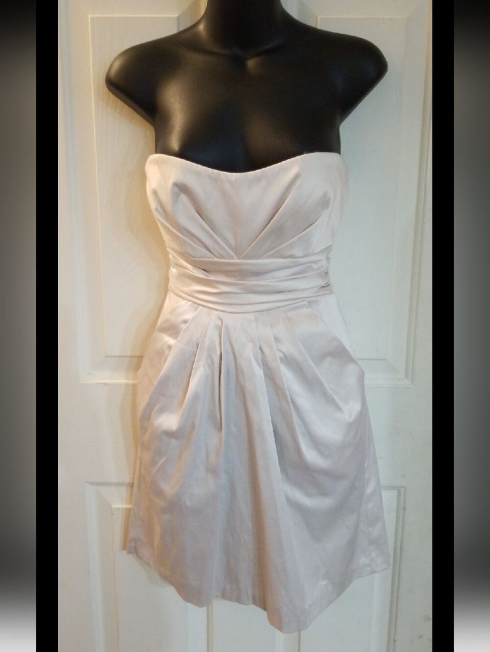 Mystic Strapless Satin Cocktail Dress in Light Cream